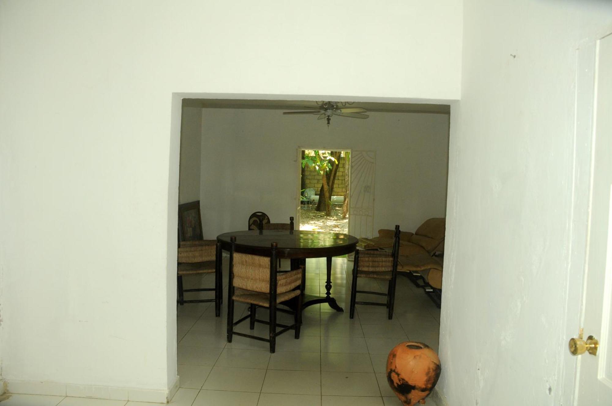 Hotel Florita Jacmel Bagian luar foto