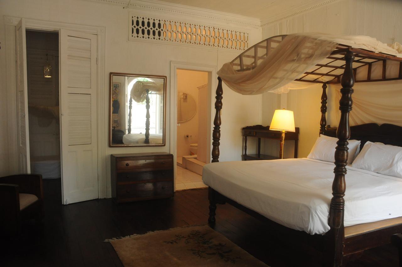 Hotel Florita Jacmel Bagian luar foto