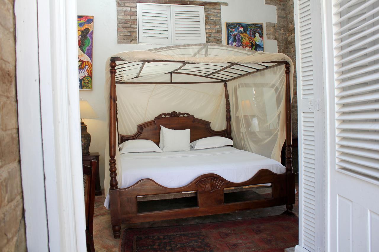 Hotel Florita Jacmel Bagian luar foto