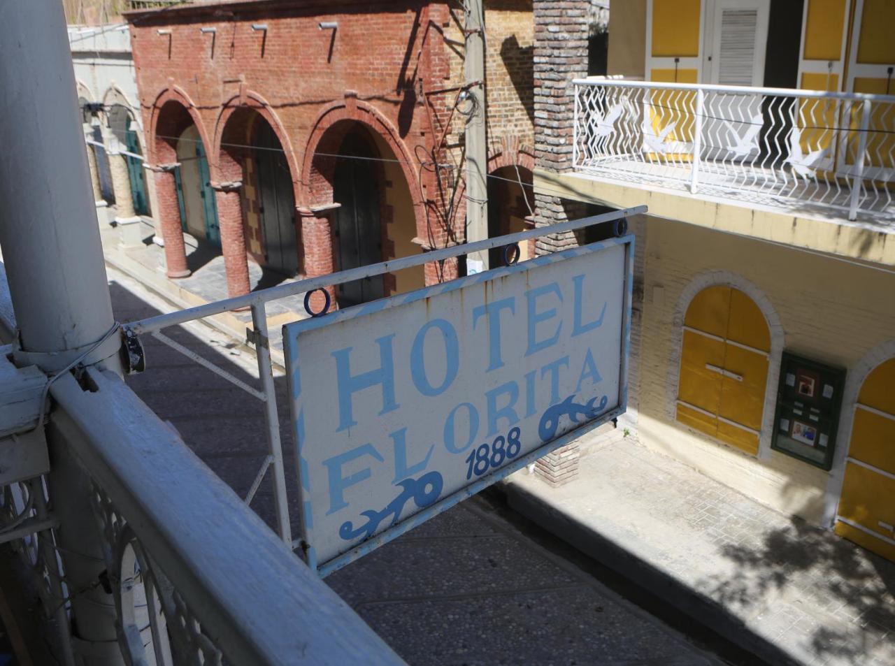 Hotel Florita Jacmel Bagian luar foto