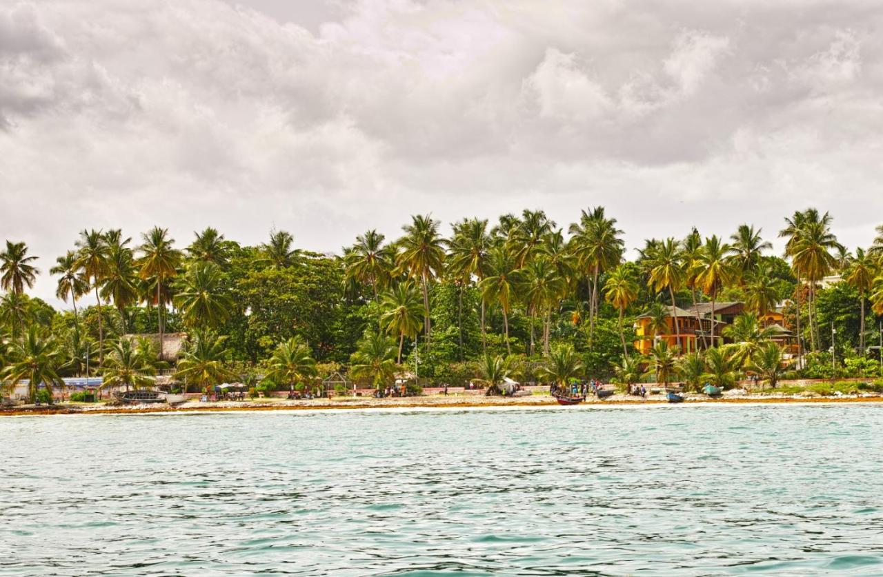 Hotel Florita Jacmel Bagian luar foto