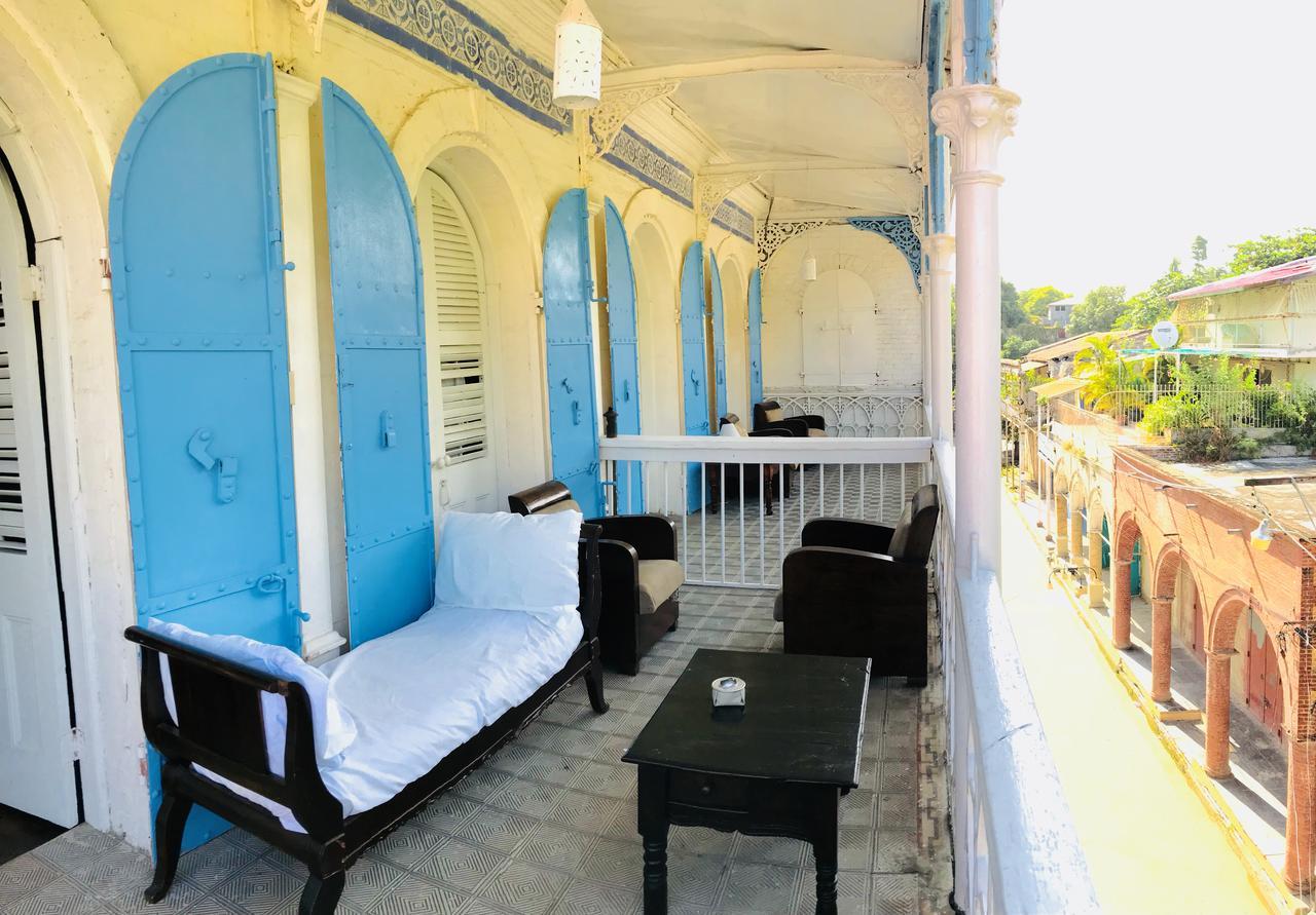 Hotel Florita Jacmel Bagian luar foto