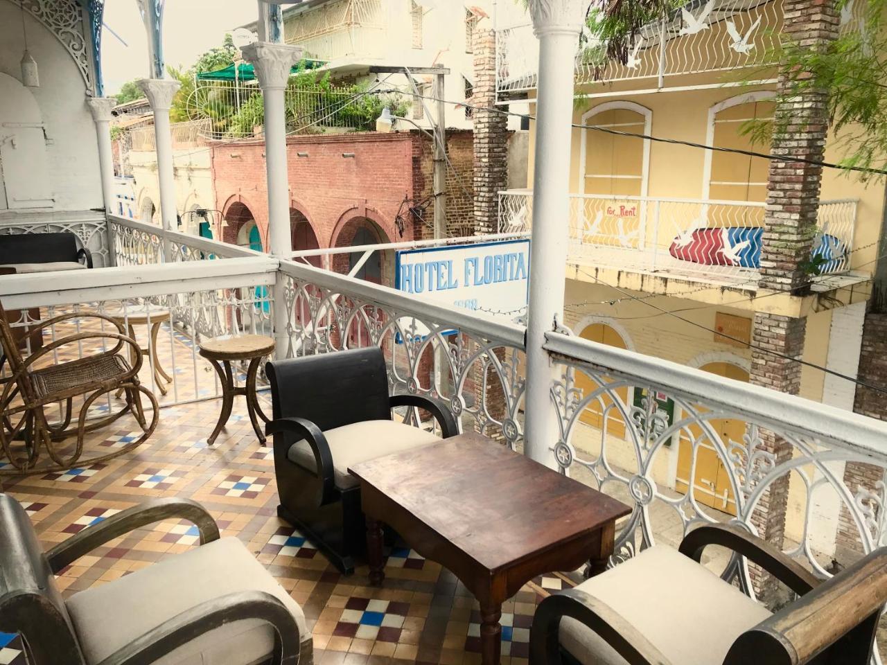 Hotel Florita Jacmel Bagian luar foto
